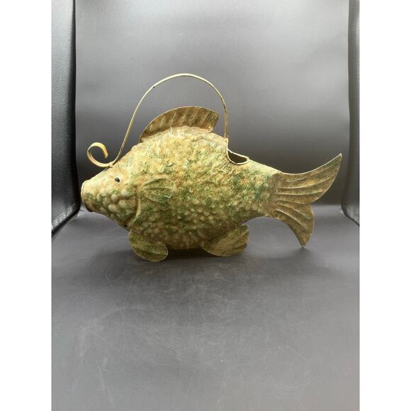Garden Metal Fish-Shaped Watering Can – Used - Picture 1 of 8